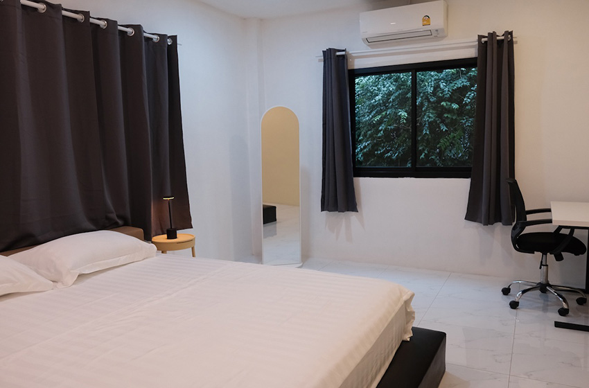 House with Private Pool in Sukhumvit 